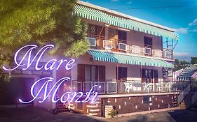Apartments And Rooms Mare-Monti