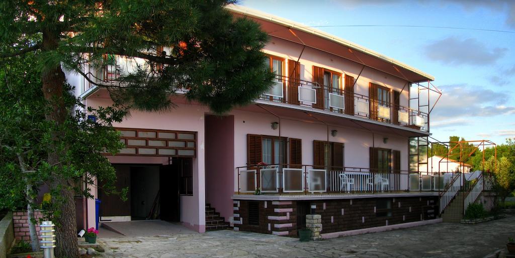 Apartments And Rooms Mare-Monti Stari Grad Kültér fotó