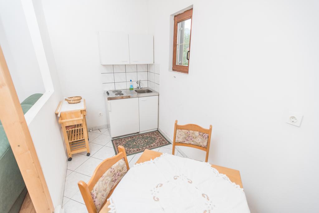 Apartments And Rooms Mare-Monti Stari Grad Kültér fotó